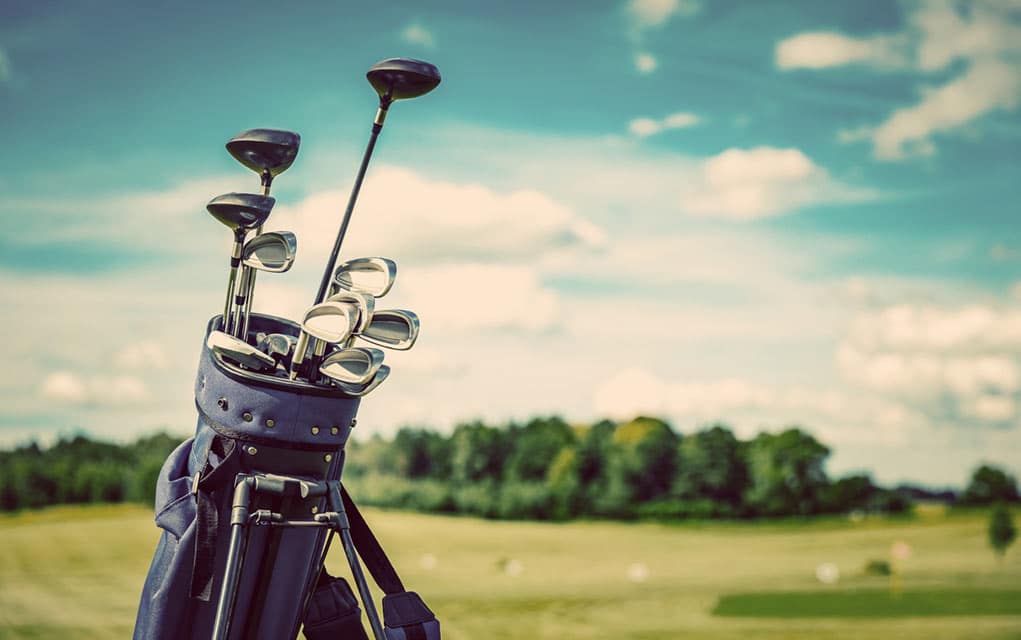 Play Golf More Comfortably With These Mobility Aids