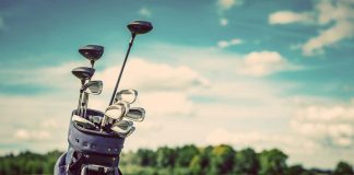 Play Golf More Comfortably With These Mobility Aids