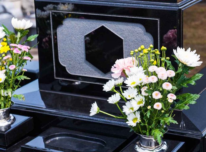 shutterstock_1796581054 MLB Legend, World Series Champion Dead at 87