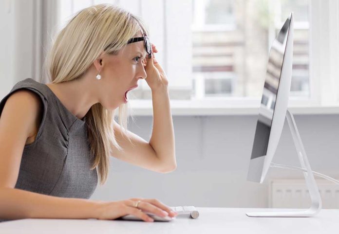 Non-Binary' Men Storm Women's Tech Conference Non-Binary' Men Storm Women's Tech Conference