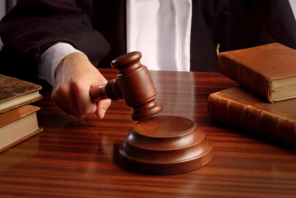 2080475 featured image Gavel Judge