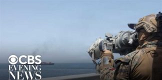 Hormuz Gunboats STORM Commercial Ships Hormuz Gunboats STORM Commercial Ships